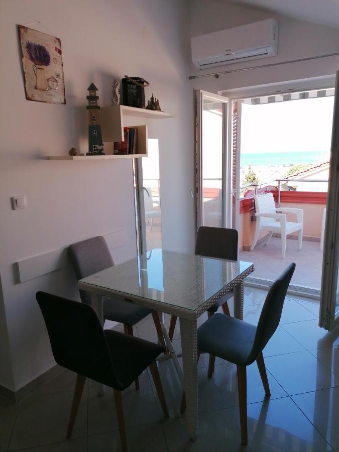Golden View - Moderan Apartman Novalja Exterior photo